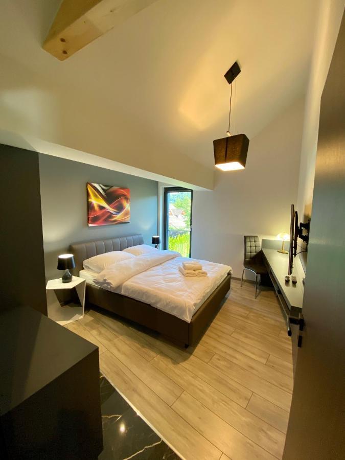 Apartament Lux אוסטראון מראה חיצוני תמונה
